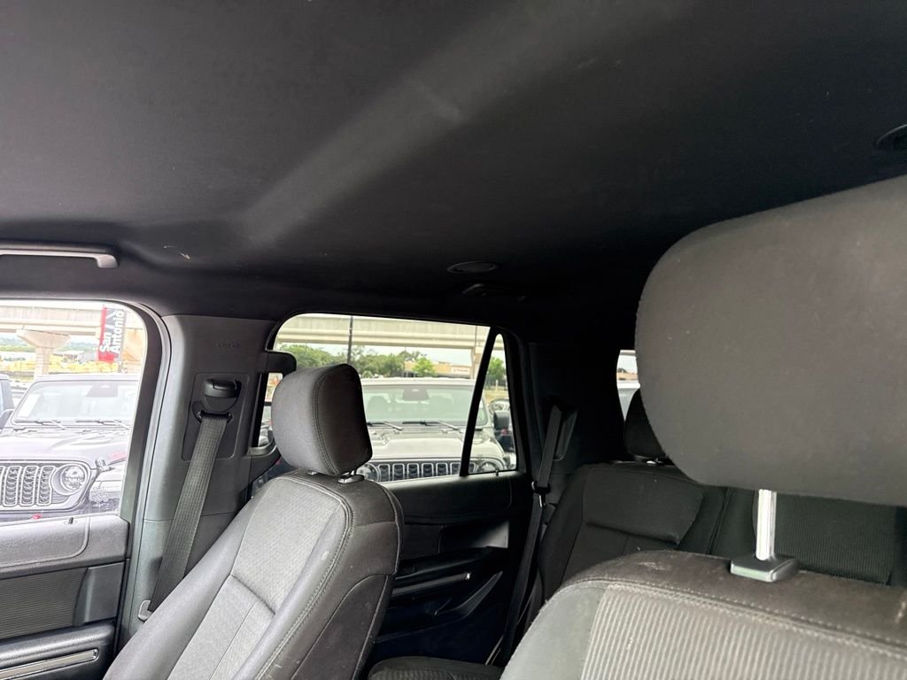 Used 2019 Gray Ford XLT image 19