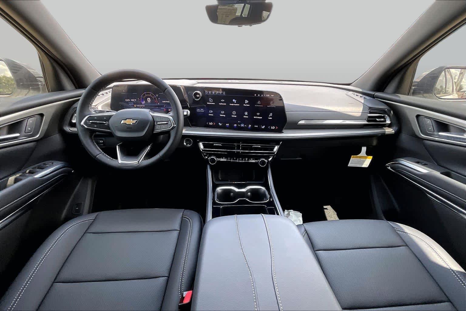 2026 Chevrolet Traverse LT - Photo 6