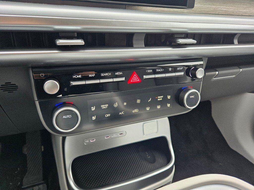 2026 Hyundai IONIQ 9 SEL - Photo 28