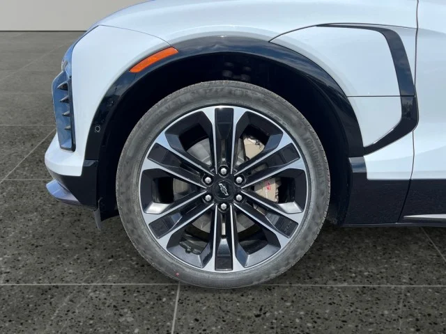 New 2026 Polar White Tricoat Chevrolet SS image 14