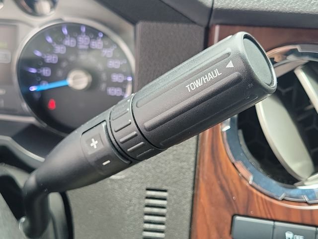Used 2016 Magnetic Ford Lariat image 12