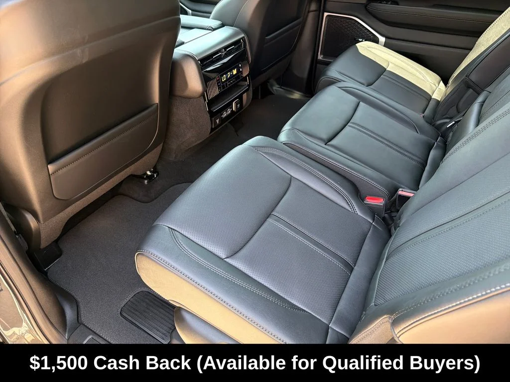 New 2026 Baltic Gray Metallic Clearcoat Jeep Limited Altitude image 34