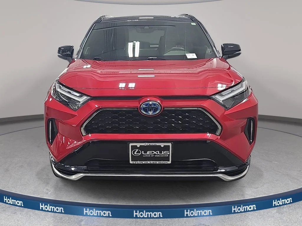 Used 2022 Red Toyota XSE image 3