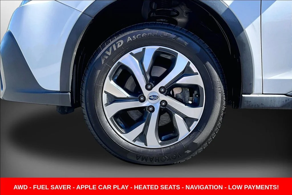 Used 2022 White Subaru Limited image 35