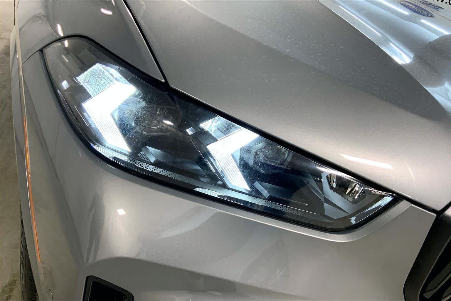 New 2026 Skyscraper Grey Metallic BMW xDrive50e image 13