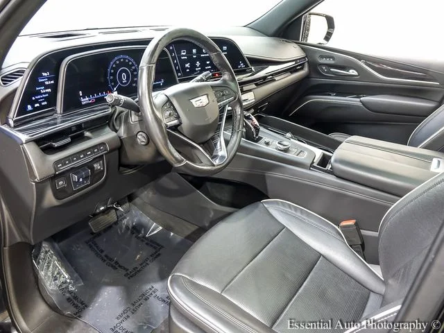Used 2021 Black Cadillac Sport image 11
