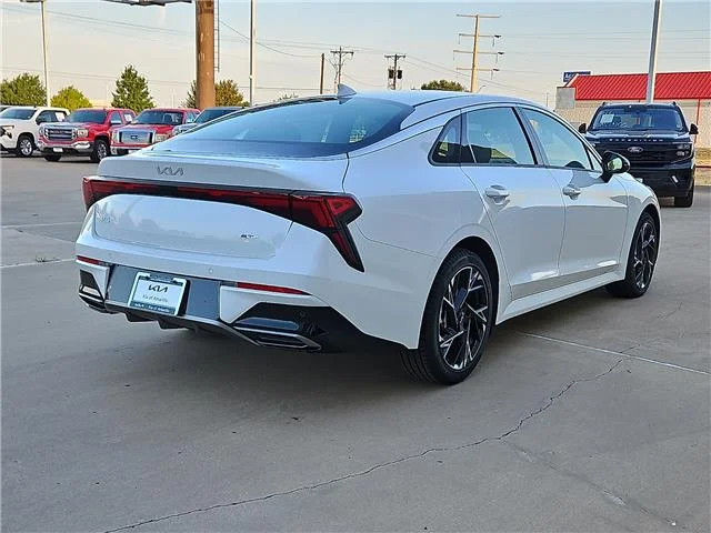 New 2026 Snow White KIA GT-Line All-Wheel Drive image 3