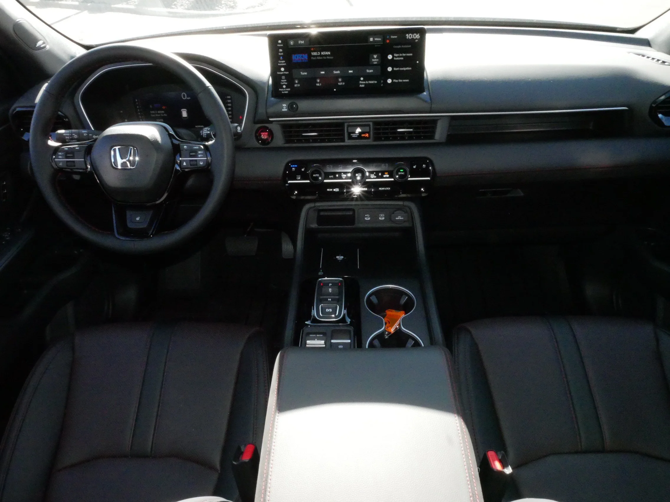 2026 Honda Pilot Black Edition - Photo 10