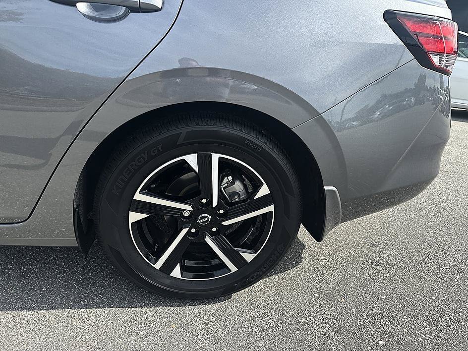 Used 2025 Gun Metallic Nissan SV image 10