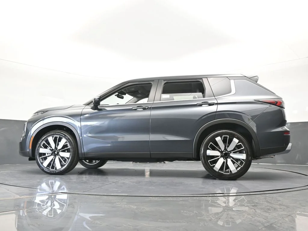 New 2026 Graphite Gray Mitsubishi SE 1.5T 2WD image 60