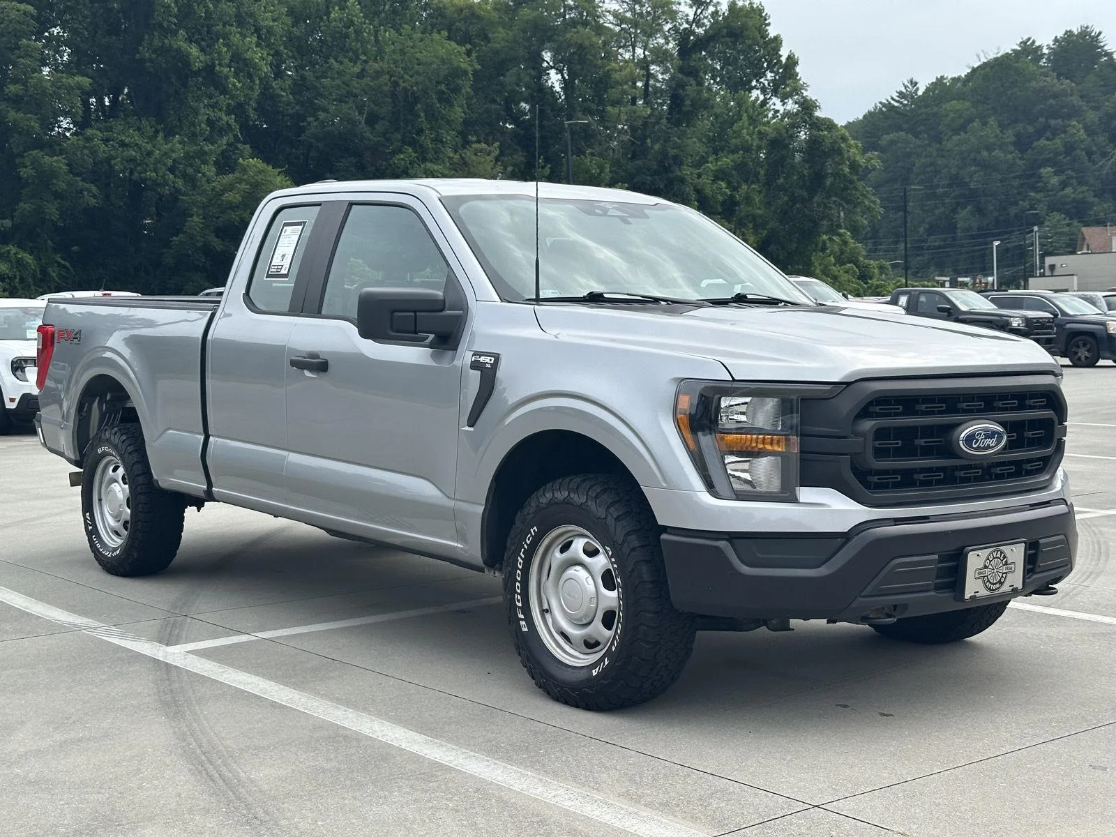 Used 2023 SV Ford XL image 1