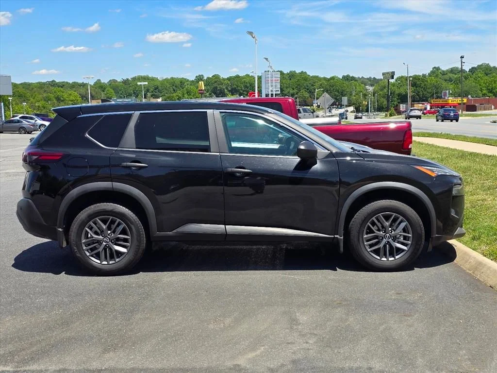 Used 2023 Black Nissan S image 10