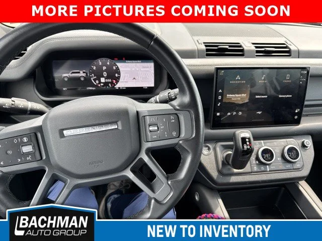 Used 2025 Gondwana Stone Metallic Land Rover X-Dynamic SE image 6
