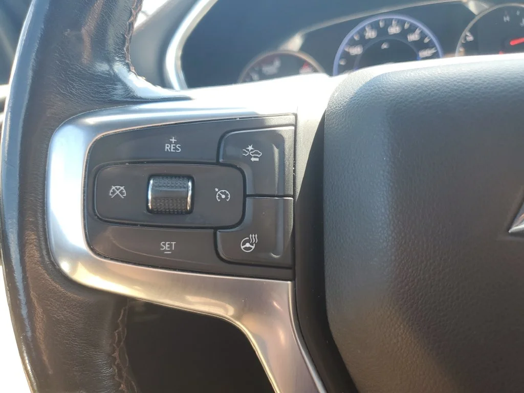 Certified Used 2019 White Chevrolet Premier image 22