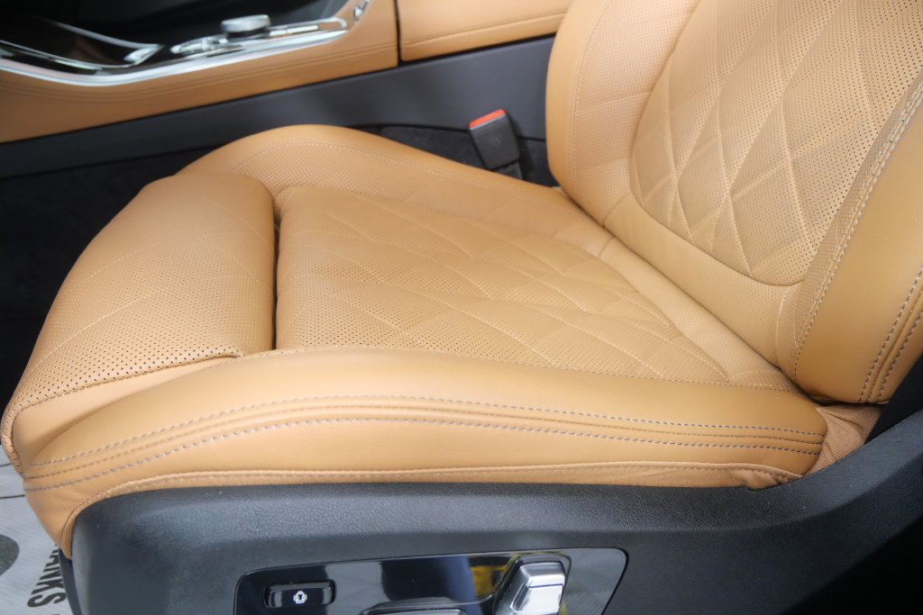 Certified Used 2026 Mineral White Metallic BMW sDrive40i image 12