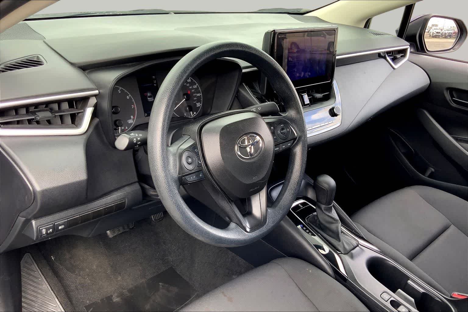 Used 2024 Blueprint Toyota LE image 17