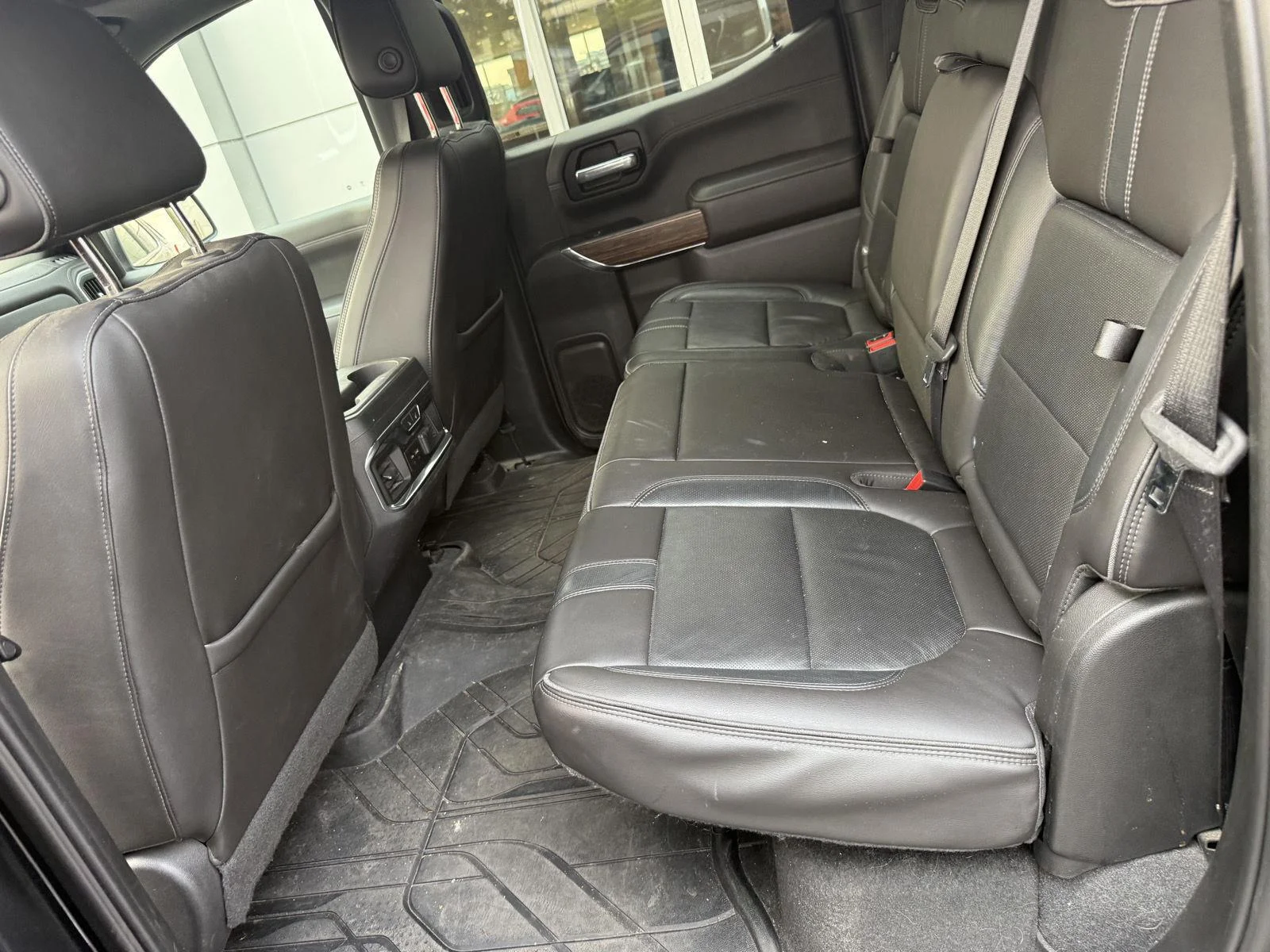 Used 2019 Black Chevrolet High Country image 13