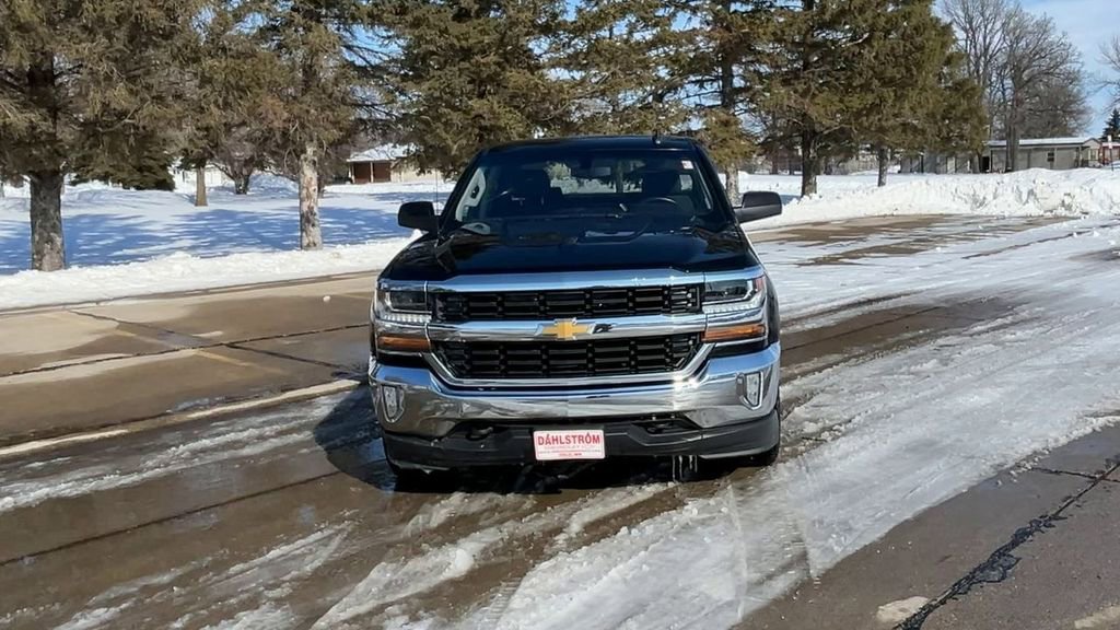 Used 2016 Chevrolet Silverado 1500 LT with VIN 3GCUKREC4GG169558 for sale in Oslo, Minnesota