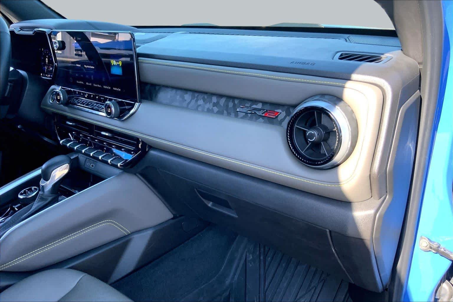 Used 2025 Reef Blue Metallic Chevrolet ZR2 image 19