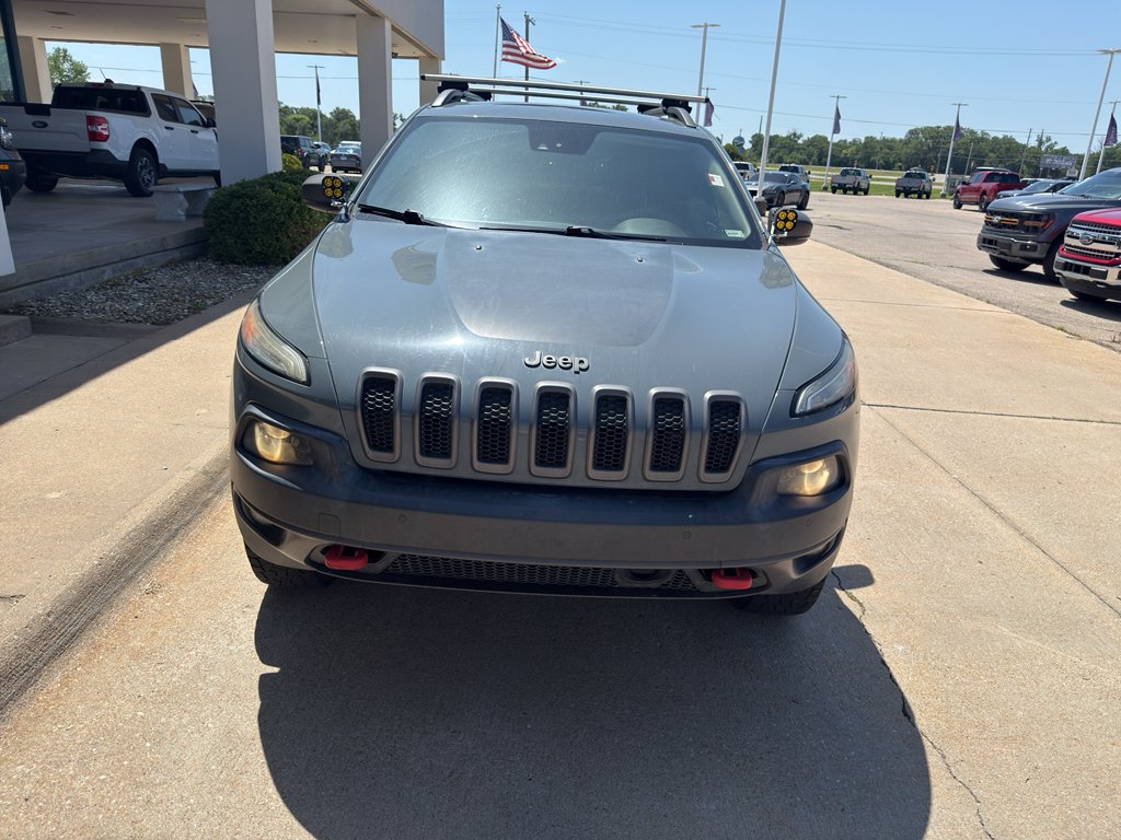 Used 2014 Anvil Clear Coat Jeep Trailhawk image 2