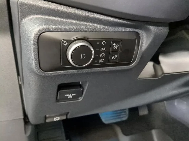 New 2026 Marsh Gray Ford Outer Banks® image 27