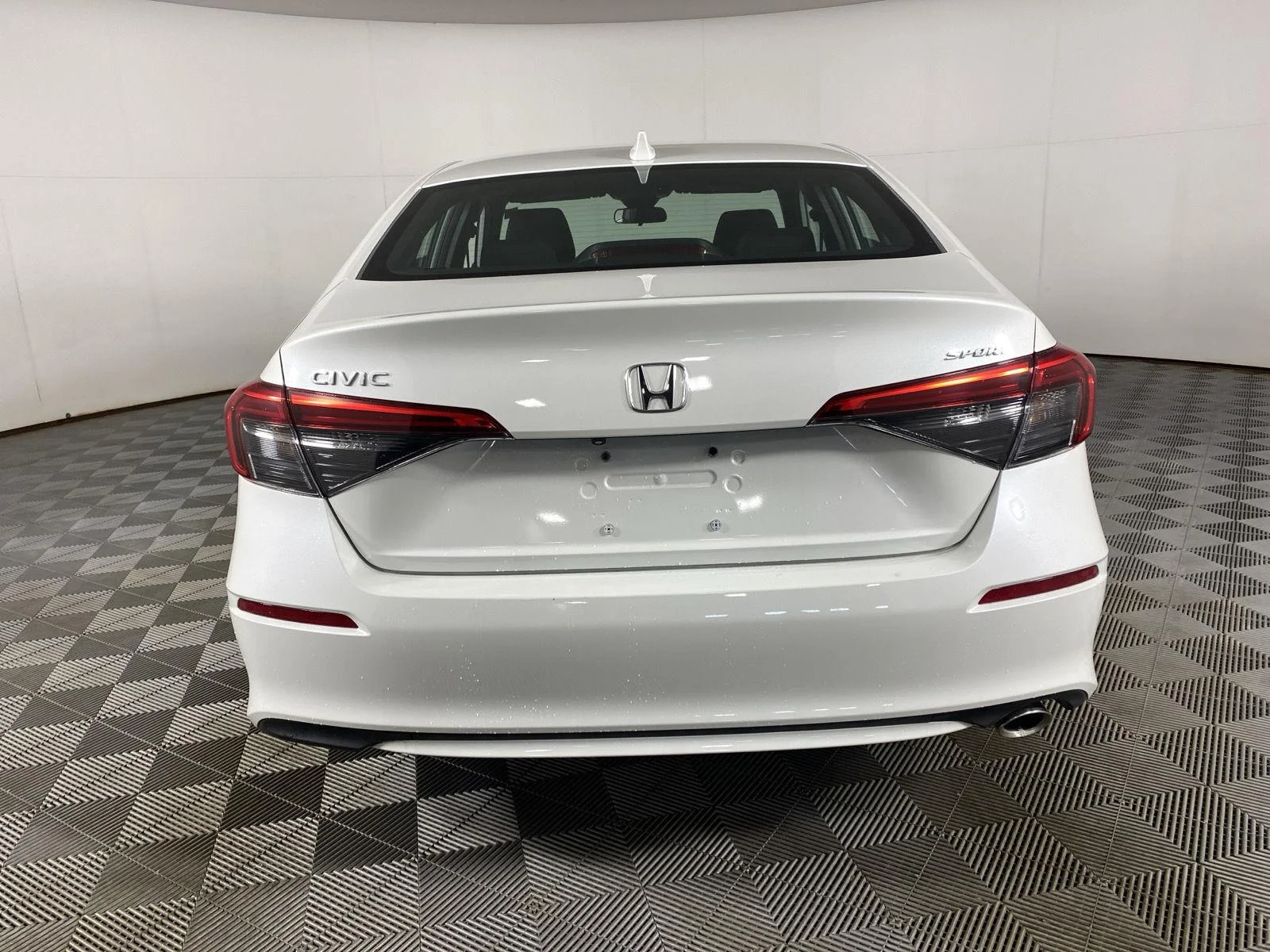 Used 2024 Platinum White Pearl Honda Sport image 6