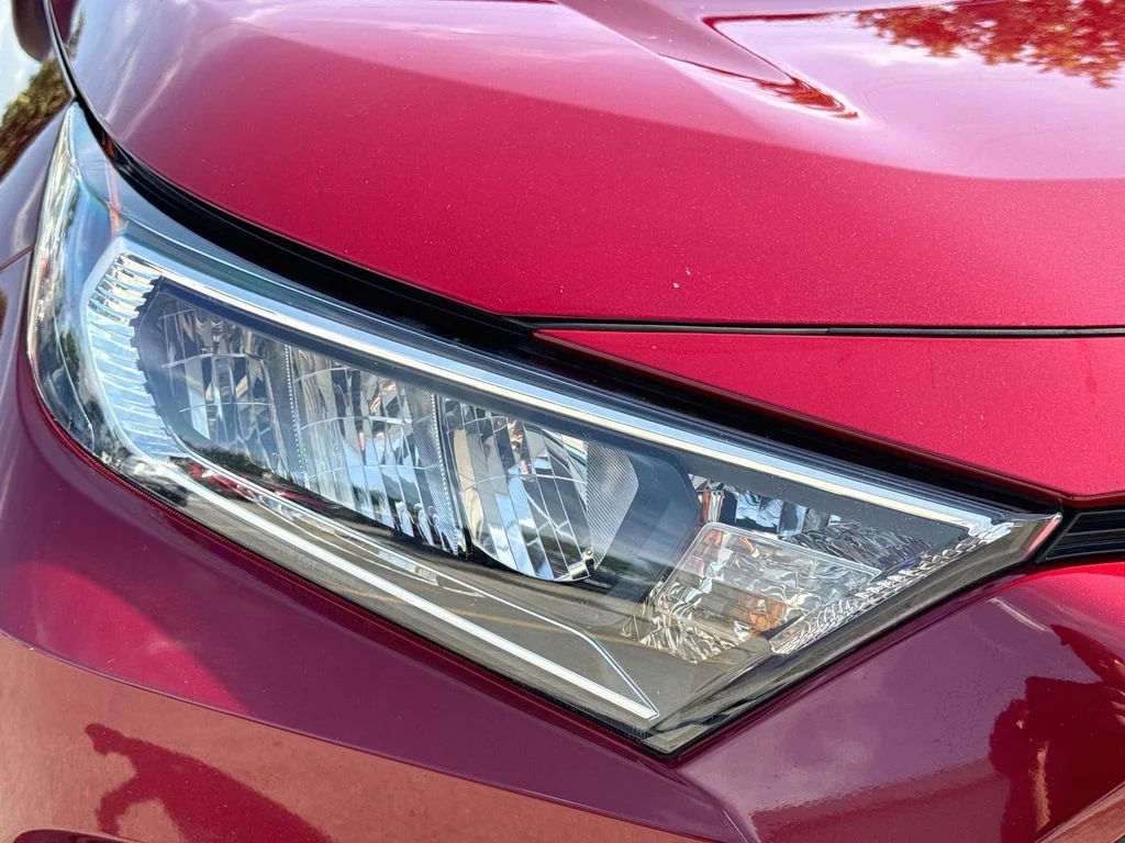 Used 2021 Red Toyota XLE image 40