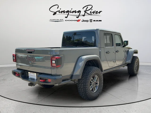 Used 2021 Gray Jeep Rubicon image 7