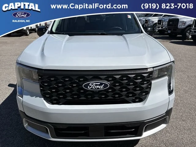 Used 2025 White Ford Lariat image 8