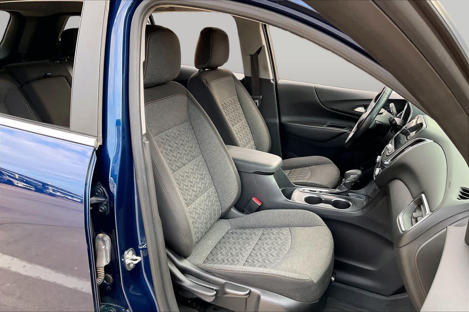 Used 2022 Blue Glow Metallic Chevrolet LT image 10
