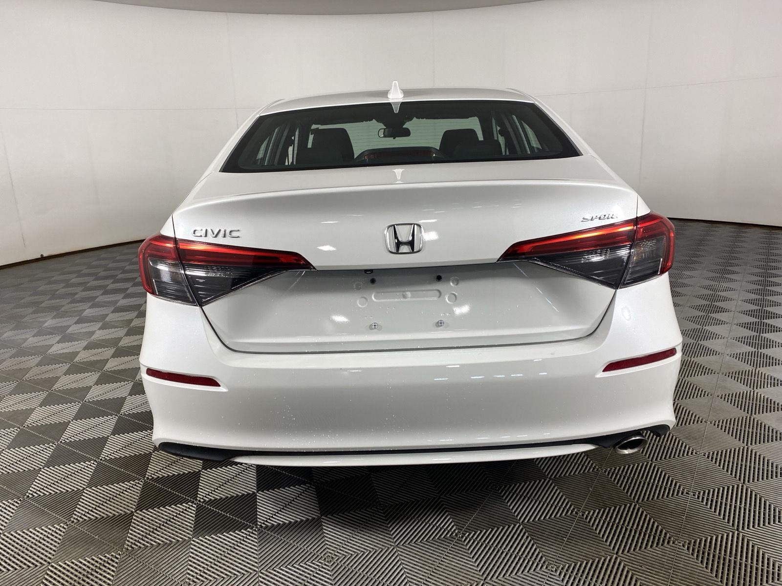 Used 2024 Platinum White Pearl Honda Sport image 6