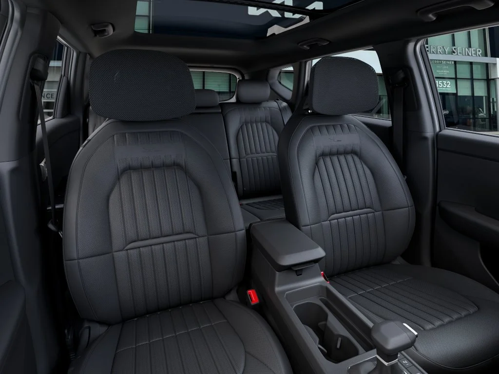 New 2027 Snow White Pearl Kia X-Line SX image 15