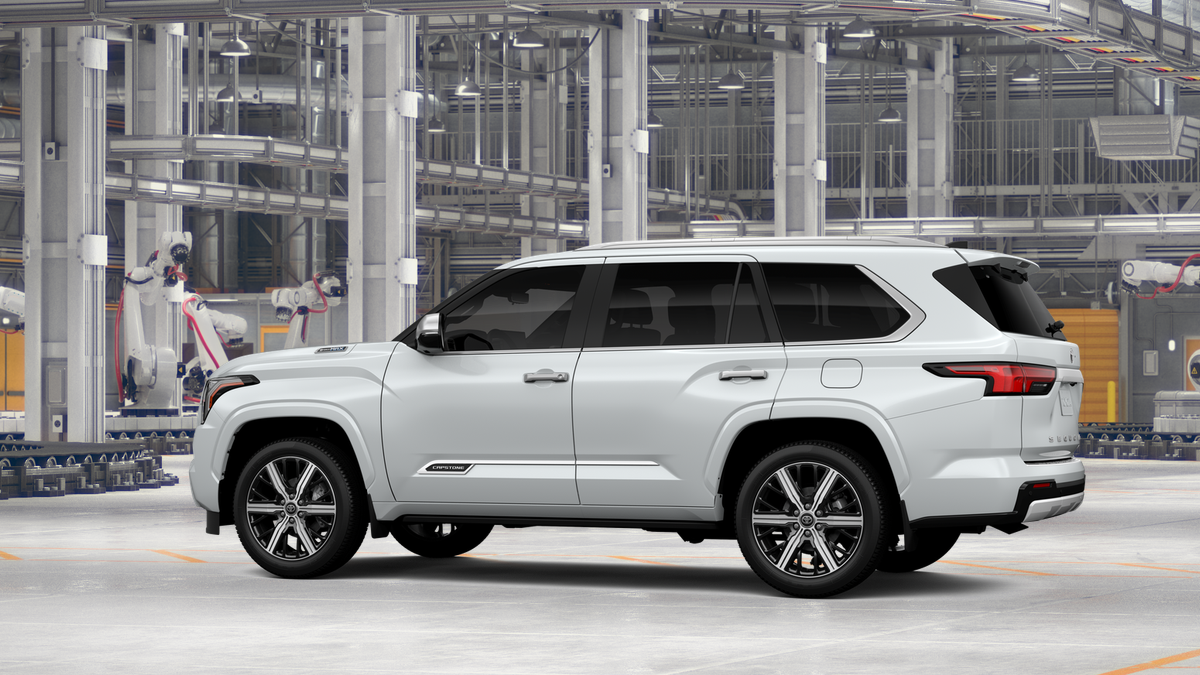 New 2026 Wind Chill Pearl Toyota Capstone image 5