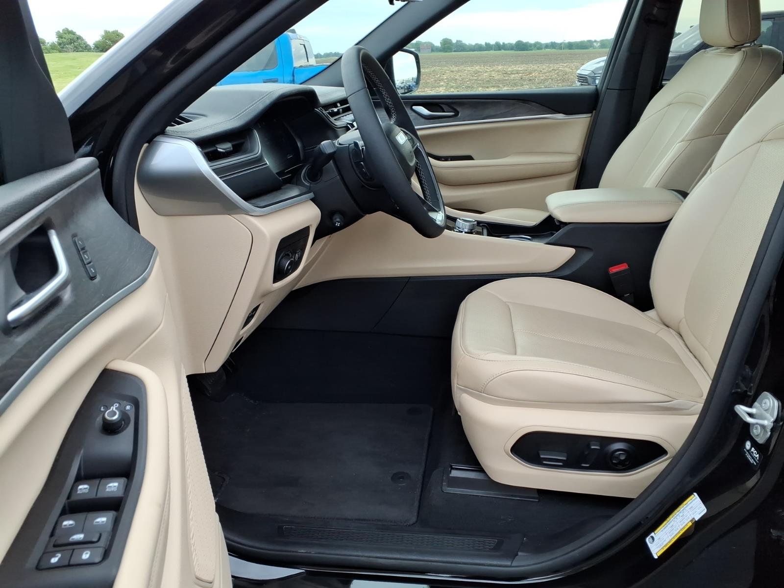 2024 Jeep Grand Cherokee L Limited - Photo 21