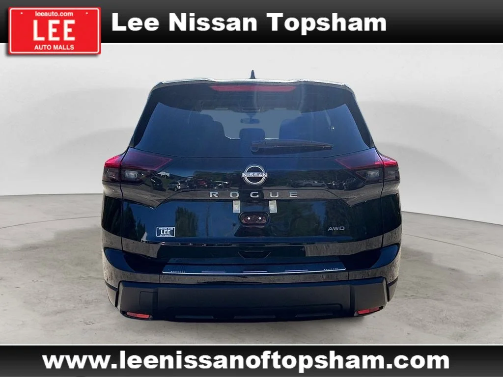 New 2026 Super Black Nissan SV image 4