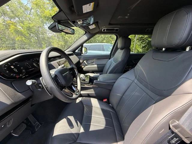 Certified Used 2025 Black Land Rover Dynamic SE image 10