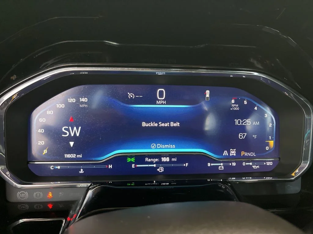 Used 2025 Gray Chevrolet LT image 8