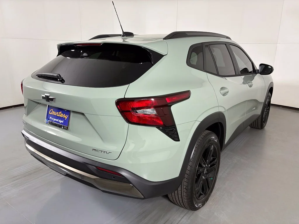New 2026 Cacti Green Chevrolet ACTIV image 10