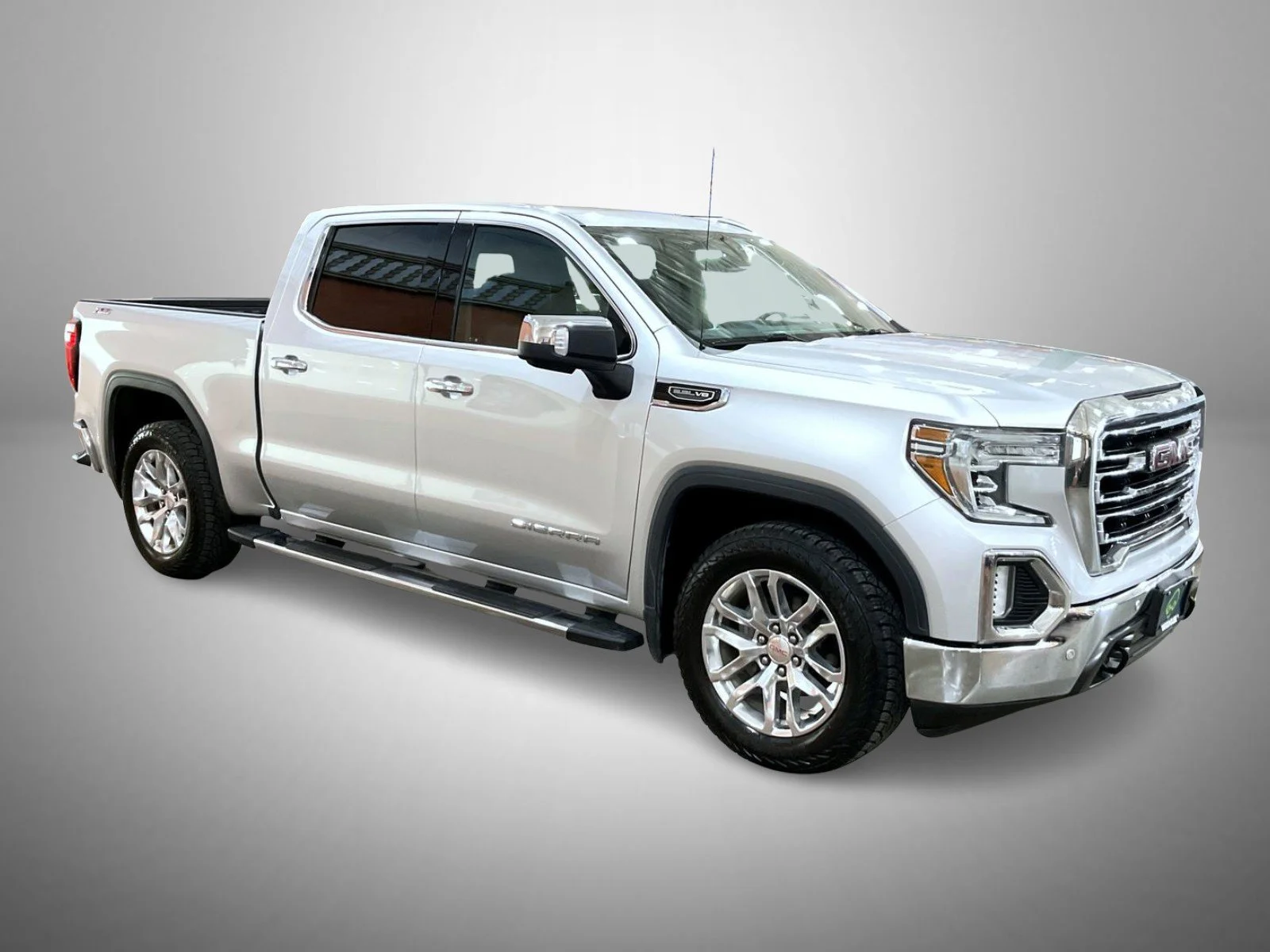 Certified Used 2020 Silver GMC SLT image 3