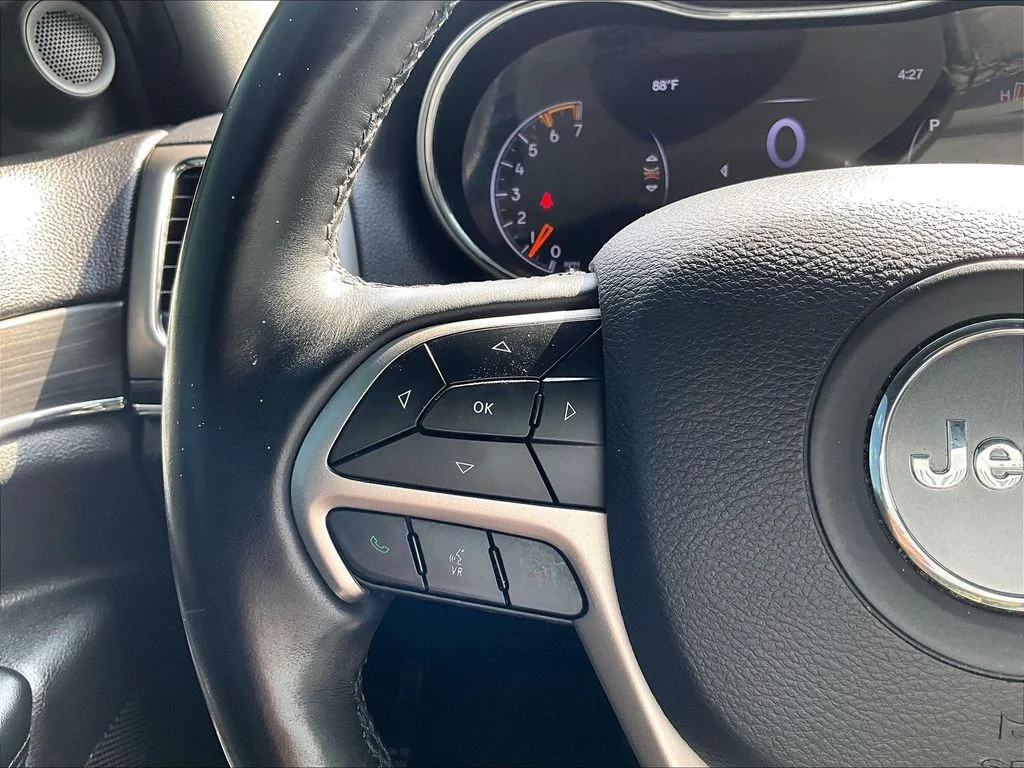 Used 2019 Black Jeep Limited image 19
