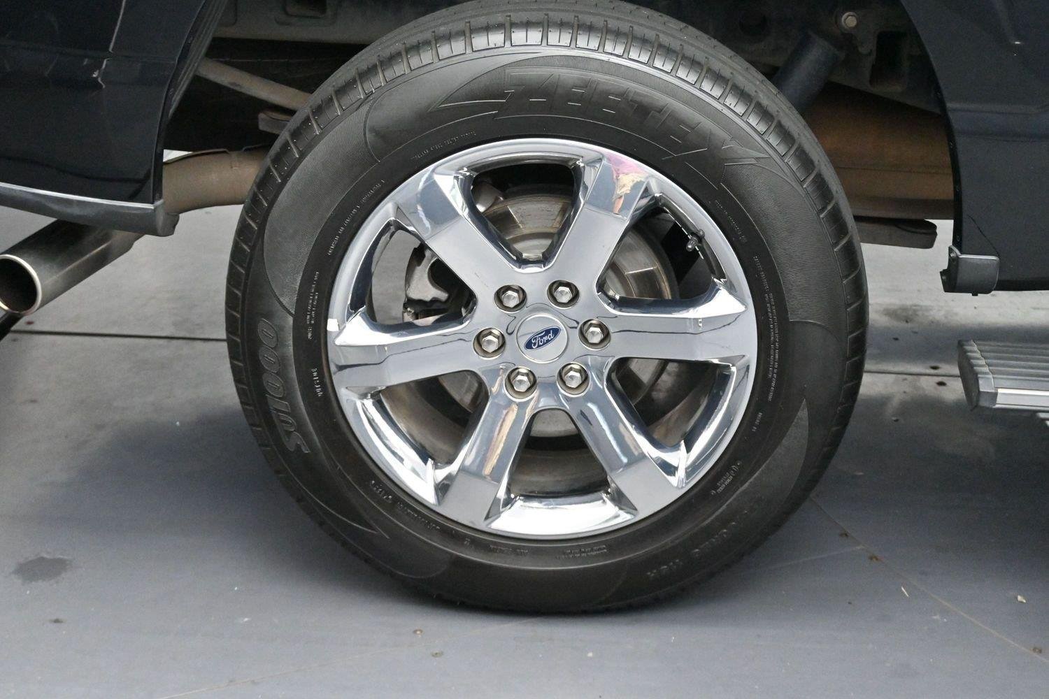 Used 2023 Agate Black Metallic Ford XL image 39