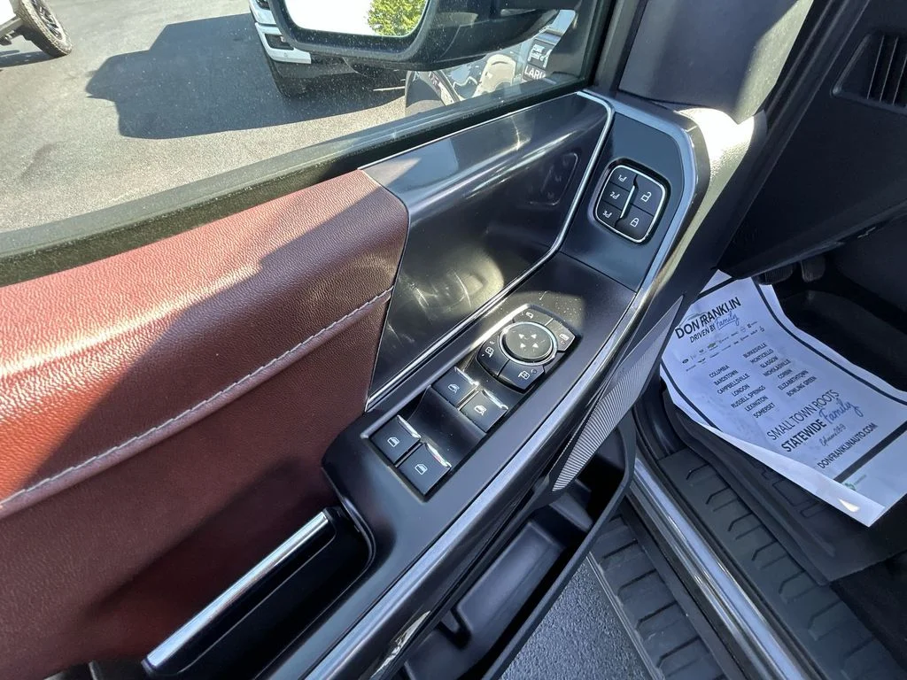 Used 2023 Gray Ford Lariat image 19