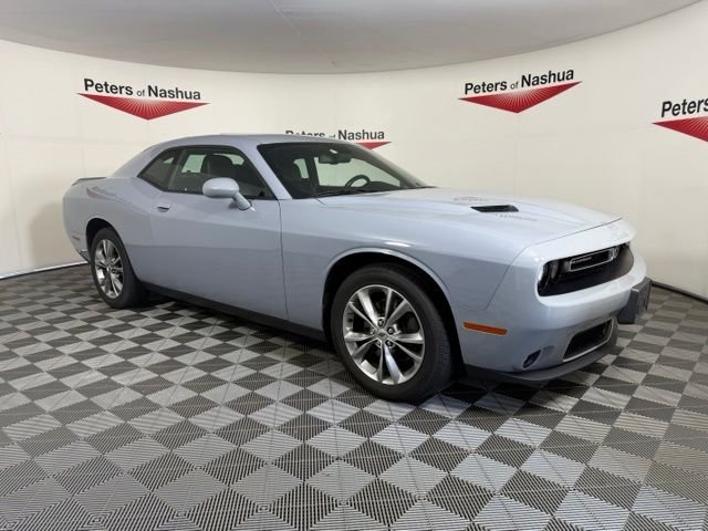 Used 2020 Smoke Dodge SXT image 1