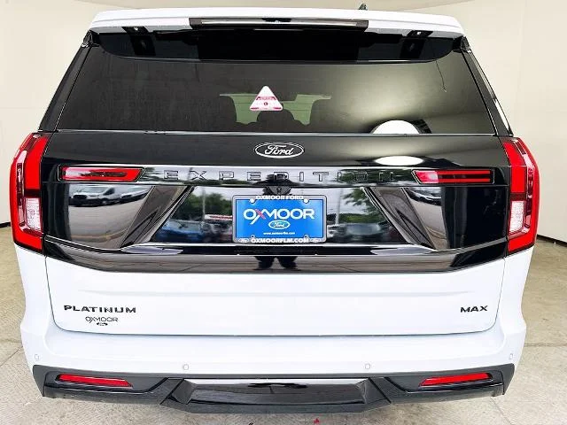 New 2026 Space Silver Metallic Ford MAX Platinum® image 41