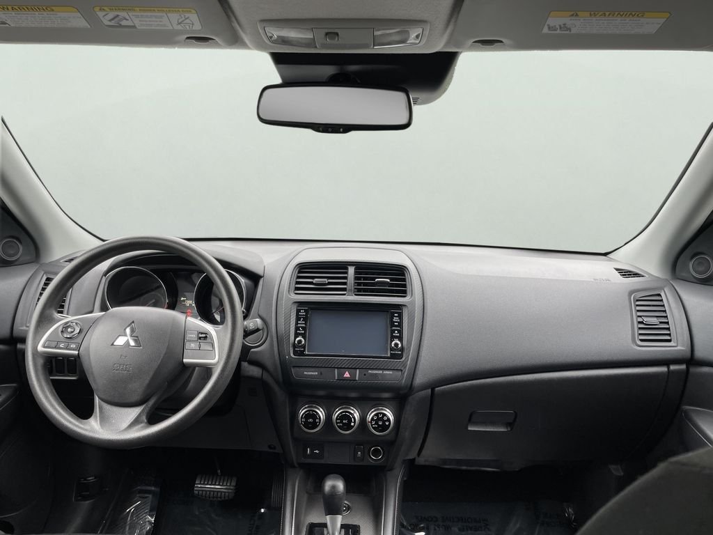 Used 2024 White Mitsubishi 2.0 ES image 18