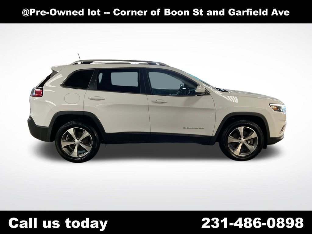 Used 2020 White Jeep Limited image 6