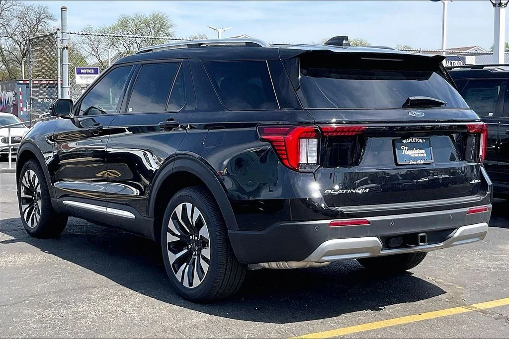 New 2026 Agate Black Metallic Ford Platinum™ image 6