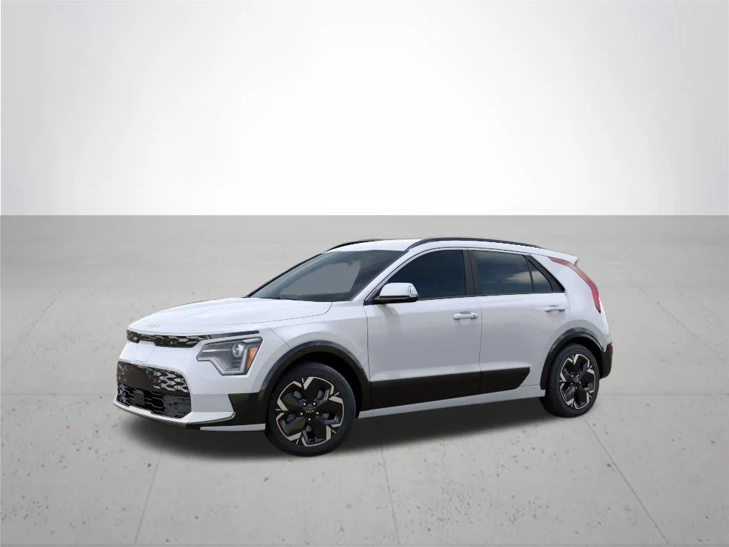 New 2026 Snow White Pearl Kia WIND image 3