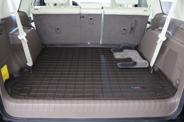 Used 2019 Black Lexus 460 image 21