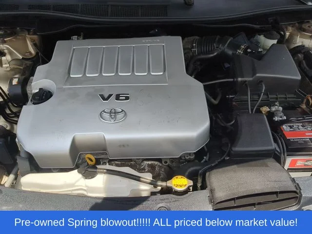 Used 2012 Beige Toyota XLE image 49